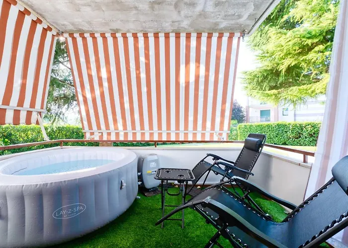 Wolf House - Peschiera Holiday - Jacuzzi Privata