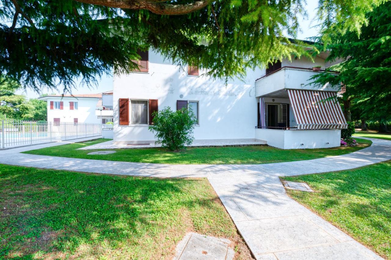Wolf House - Peschiera - Jacuzzi Privata Apartment *